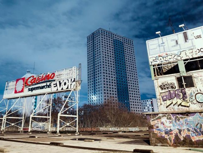 Supermarché Casino Le Mausolée